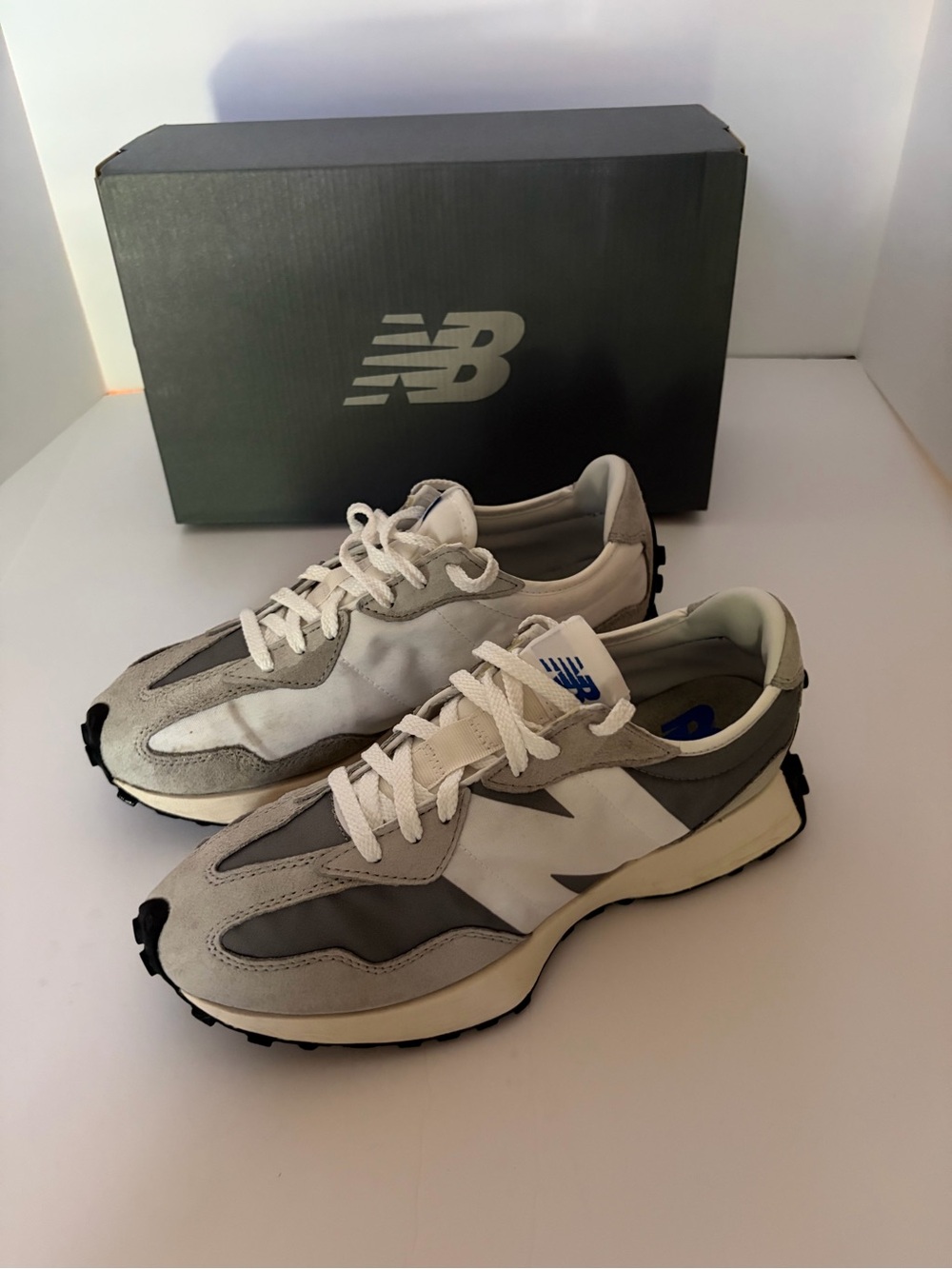 New Balance Men’s Gray, White & Blue Retro-Style Sneakers